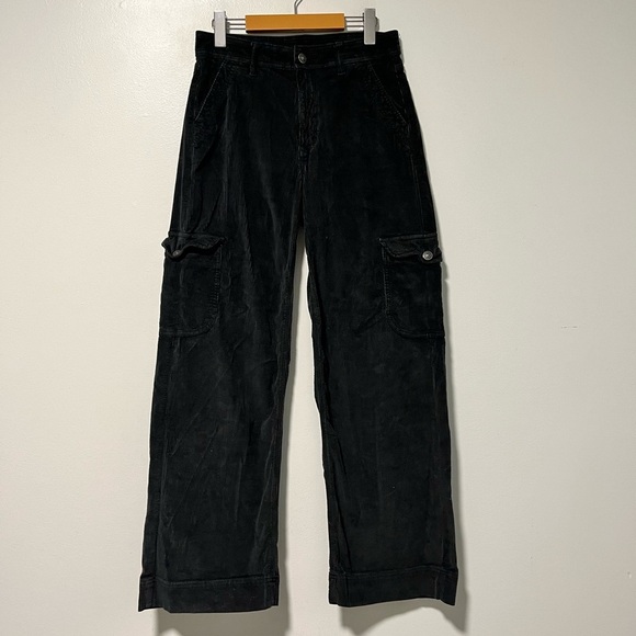 American Eagle Women’s Black Corduroy Cargo Pants Size 6 Regular - Picture 1 of 14